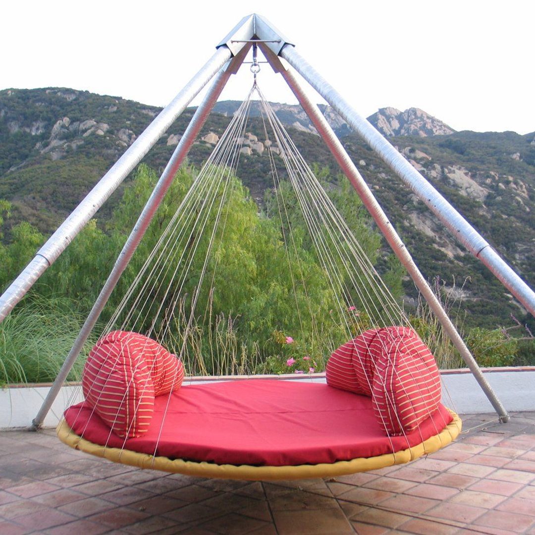 Trampoline bed outlet swing