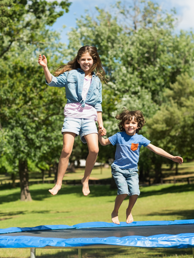 5 Essential Things to Know Before Using a Trampoline