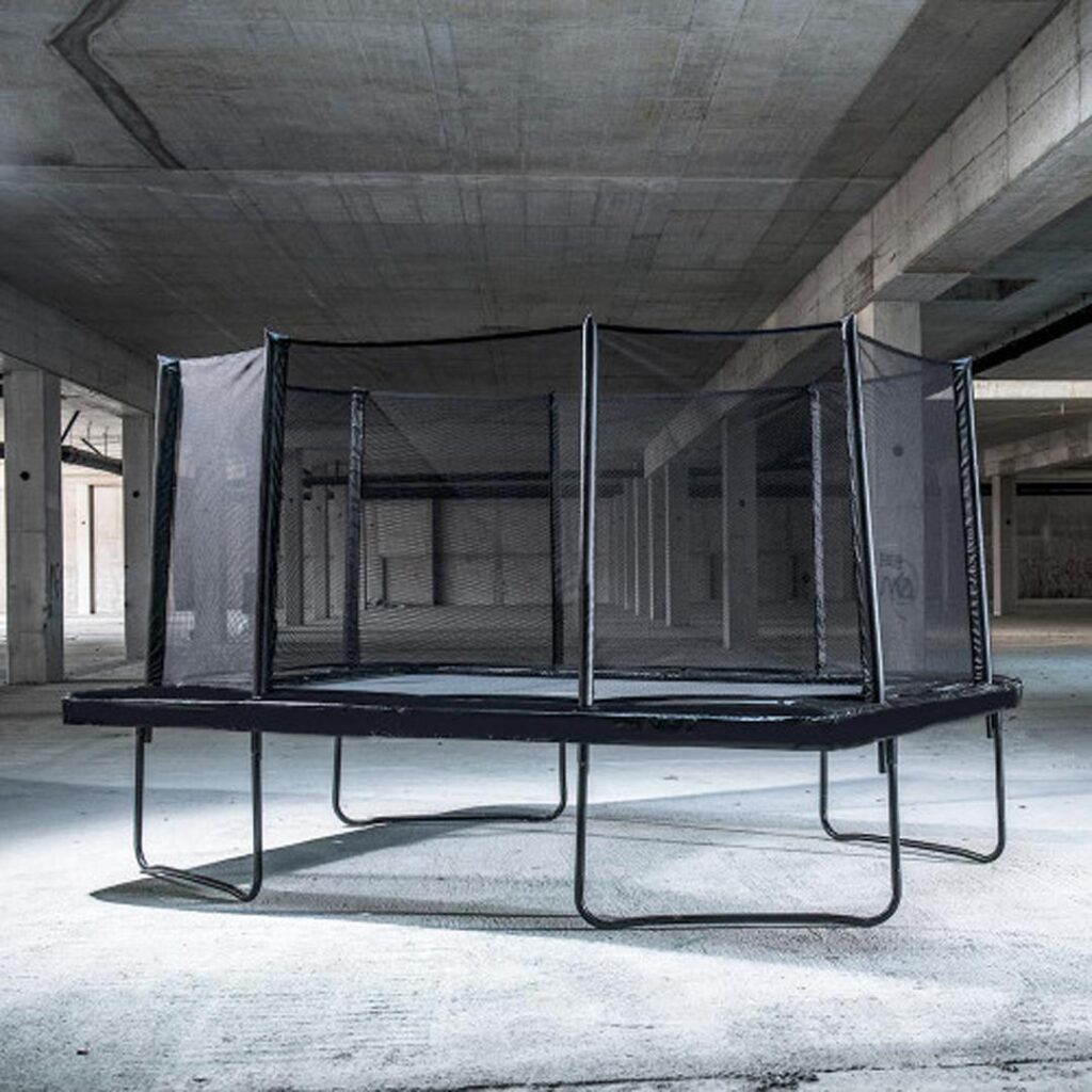 Rectangular trampoline