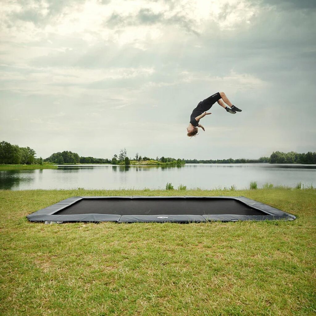 Benefits of Using a Trampoline - dancers