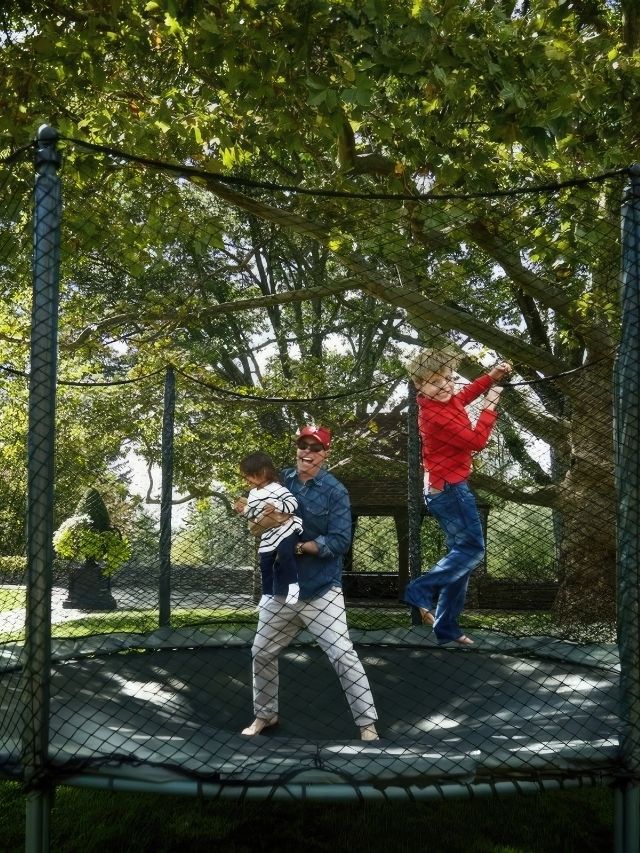 Fun Things to Do with a Trampoline in Winter