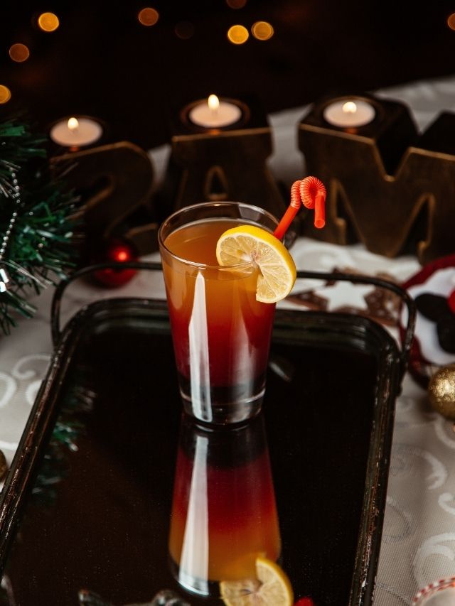7 Classic Warm Non-Alcoholic Christmas Drinks